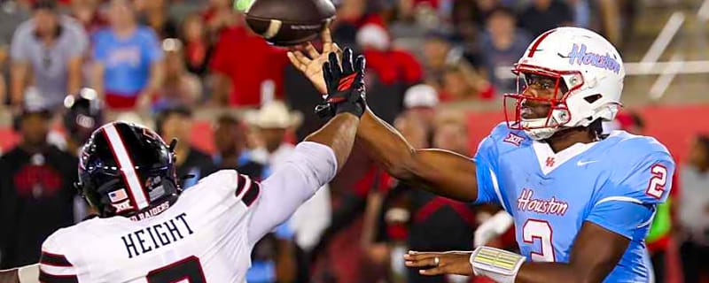 Houston Cougars Still Building Offensive Identity