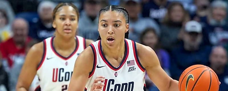 Azzi Fudd Sends High Praise to Underrated UConn Forward
