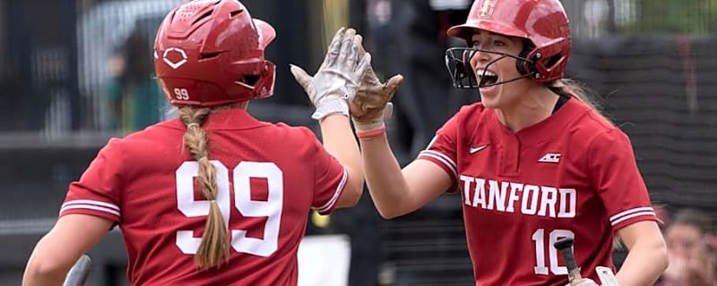 Stanford Softball Debuts New Ballpark, Recruits, in Dominant Opening Weekend