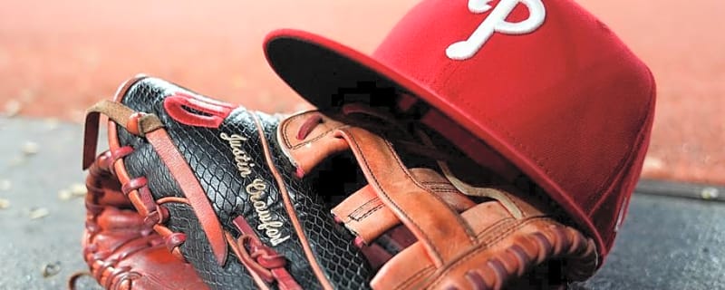 Two Key Phillies Players Left Cardinals Game Due to Injuries