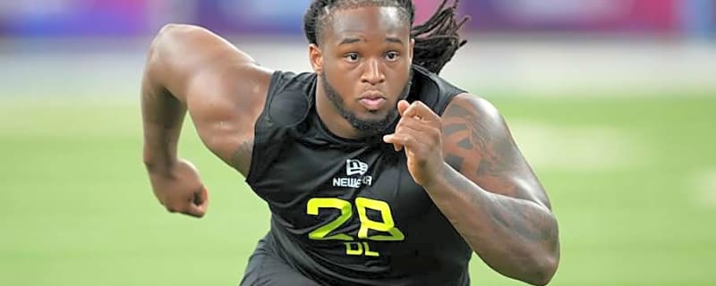 NFL Network Analyst Has Dolphins Pick as a 'Mid-Round Gem'
