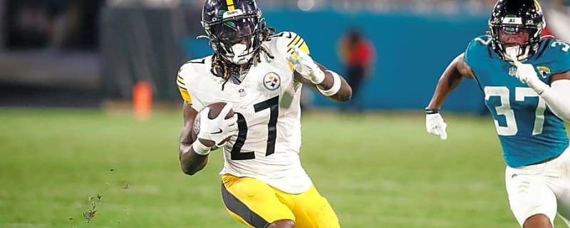 Atlanta Falcons Bolster Running Back Room With Veteran Signing