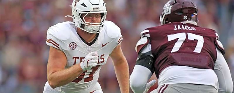 2 Texas Longhorns Earn SEC Honors After Win vs. Texas A&M