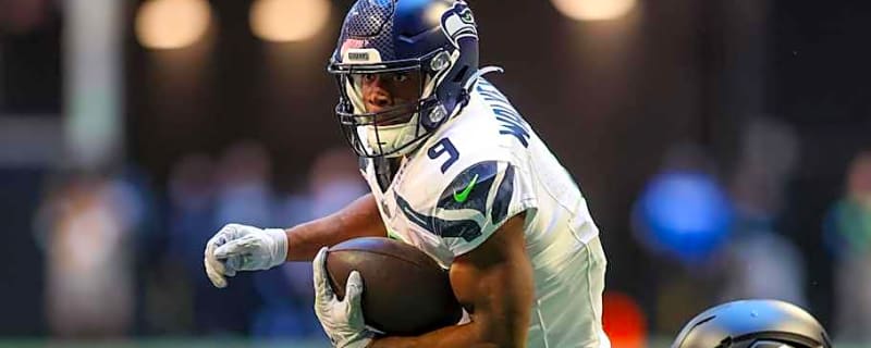 Seahawks&#39; Kenneth Walker III snubbed from top-10 NFL RBs list