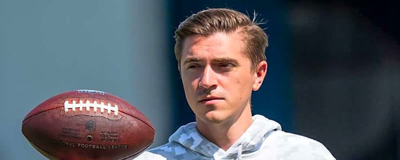 James Gladstone Provides Instant Help for Jaguars&#39; DB Room