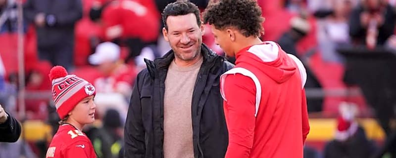 Former NFL QB Tony Romo Sends Message to Chiefs Kingdom