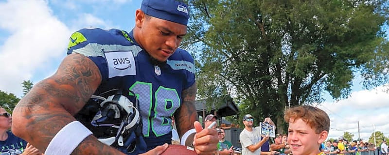 ESPN names Seattle Seahawks rookie Elijah Arroyo as a fantasy football league winner