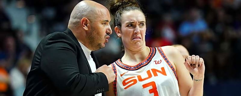 Connecticut Sun Star Marina Mabrey Displays Unfiltered Holiday Joy With Fans