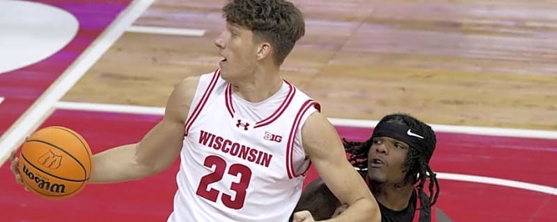 Freshmen big men giving Wisconsin Badgers frontcourt a spark while sharing the floor