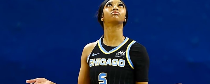Sky GM’s Skylar Diggins ‘War’ Comment Frustrates Angel Reese Fans