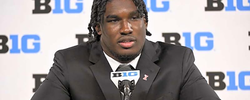 Illinois&#39; Gabe Jacas Named Top 5 Linebacker in EA Sports College Football 26