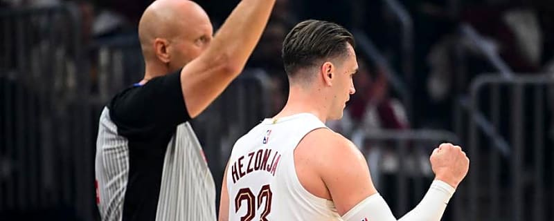 Mario Hezonja Offers High Praise On Fellow Cavs Reserve