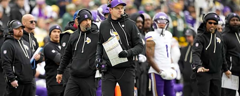 Vikings sign backup QB to active roster ahead of Commanders clash