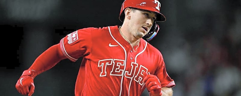 How Wyatt Langford’s Latest Injury Impacts Each Rangers Outfielder