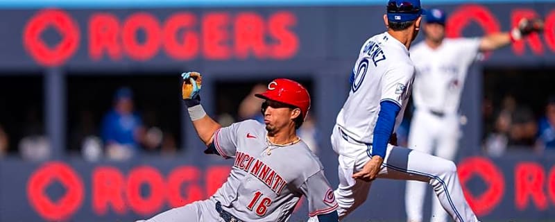 Reds Sign Ex-Yankees Infielder After Short Stint in Cincinnati Last Season