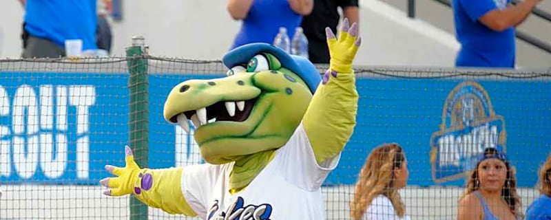 Dodgers Promote Two Pitchers, Including Minor League Strikeout Leader
