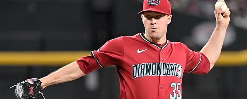 Diamondbacks Recall Reliever, Option Pitching Prospect