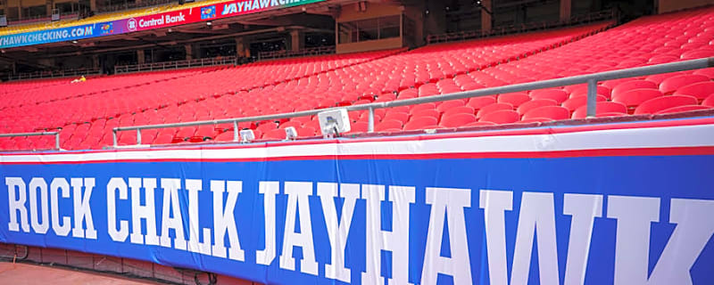 Kansas Baseball Splits 4-Game Series with Minnesota