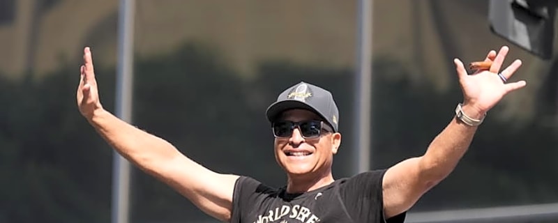 Dave Roberts Calls Dodgers Trade Candidate One of His Favorite Players