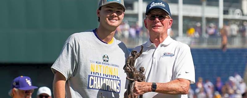 Holding Out Number One Pick in 2025 Could Benefit the Mariners in 2026