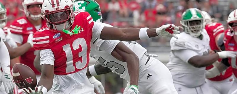 WR Eugene Hilton Jr on Support From Badgers Fans: 'A little Different When You're Winning'