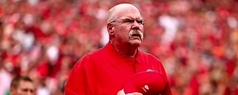Chiefs offense has three glaring issues holding Mahomes back