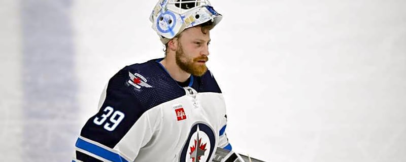 Sharks' Laurent Brossoit Makes First Start In Nearly Two Years