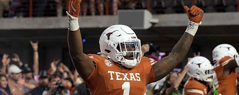 Texas Longhorns Star Listed As One of College Football's Top Players