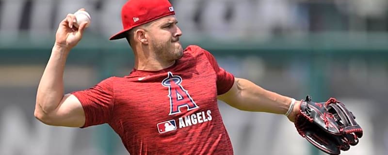 Angels&#39; Mike Trout Might Not Return to Outfield This Season