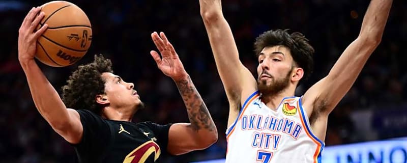 Why Kenny Atkinson Dubbed Chet Holmgren as Best Rim Protector in the NBA