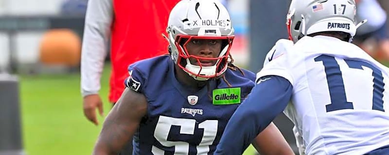 Patriots Fill Roster, Sign Rookie Edge Rusher