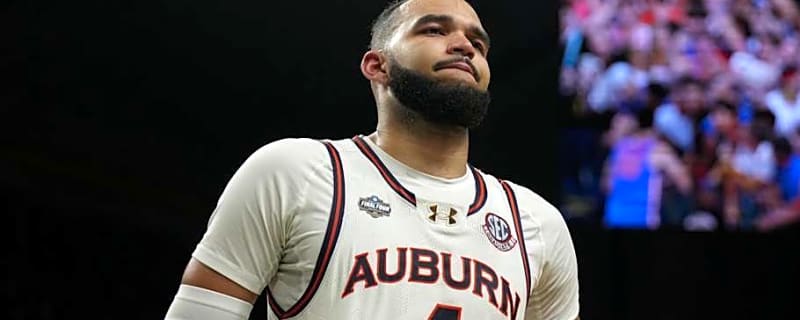 Johni Broome Impresses in Summer League Debut