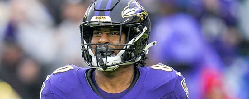 Free Agent Tight End Smiles About Joining Commanders, Jayden Daniels