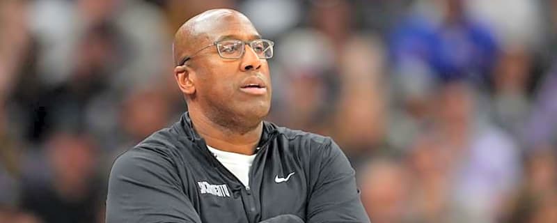 Knicks&#39; Mike Brown Faces Rotation Challenges