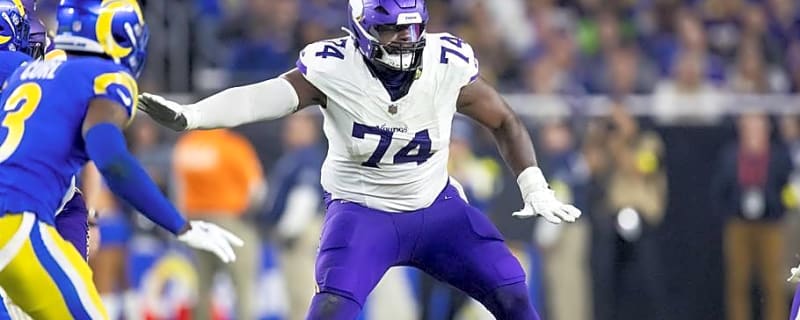 Ex-Vikings Lineman Calls Minnesota the 'Polar Opposite' of Jaguars Experience