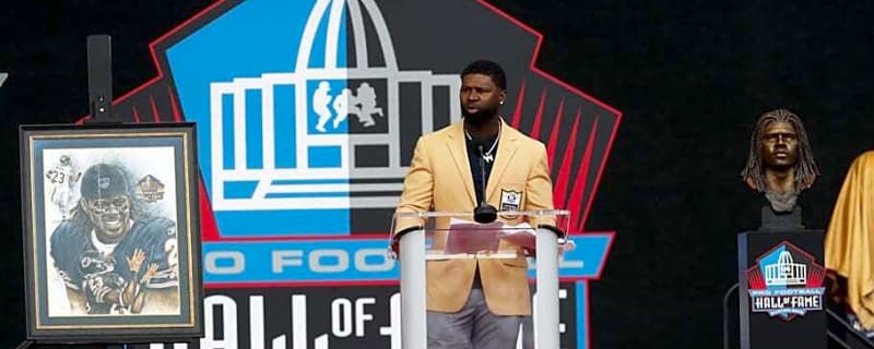 Bears&#39; special teams coordinator challenges new kick returner to earn his first name for an AWESOME reason