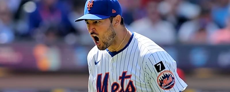 Former Gators Pitcher Finds New MLB Home with Braves