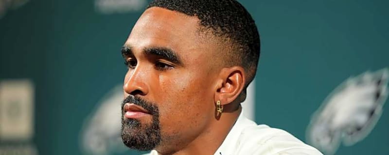 NFL writer&#39;s simple one-sentence explanation on how Jalen Hurts dominates in 2025