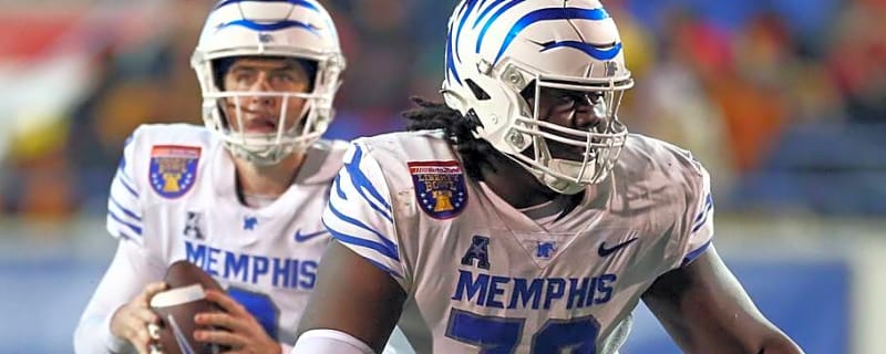 Another Razorbacks' Offensive Lineman Earns Preseason All-SEC Honors