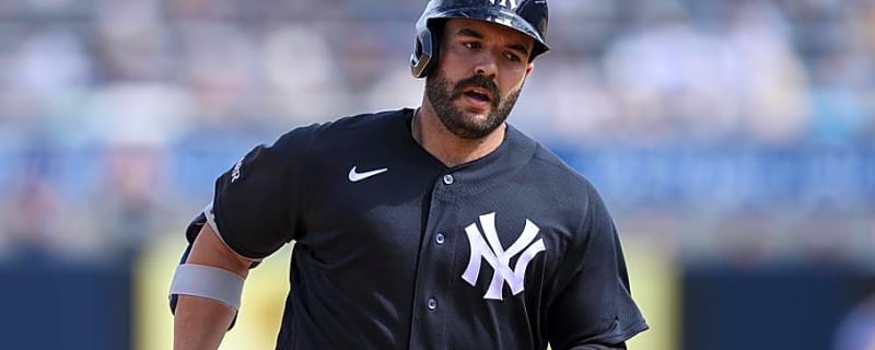 Yankees Should Monitor Former All-Star's Availability as Catcher Concerns Remain