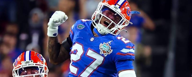 Gators Veteran DB Staying in Gainesville for Senior Season