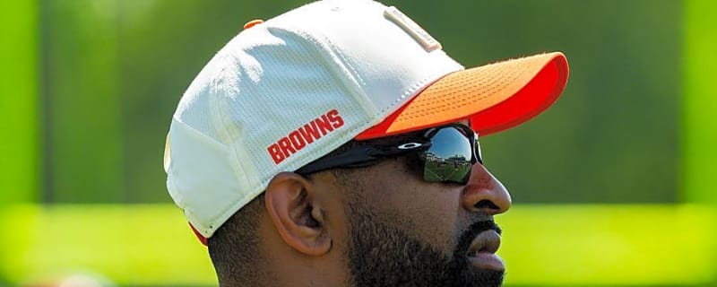Browns Preseason Opener Proved Obvious Answer to Quarterback Situation