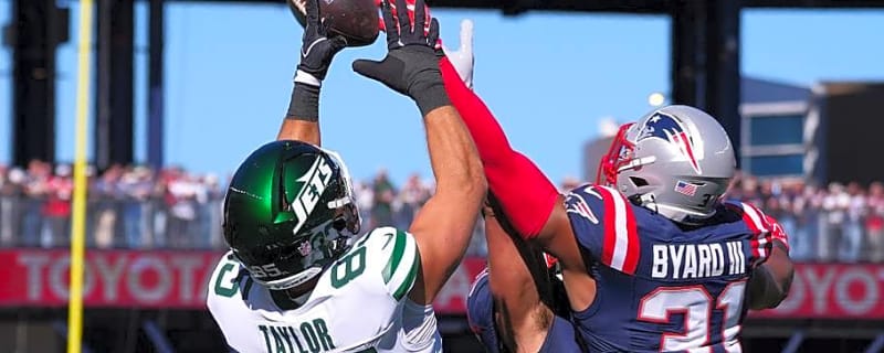Kevin Byard Commands Attention of Caleb Williams and Bears Offense