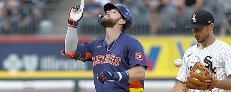 Former Astros Outfielder Looks Incredible to Start Japanese Career