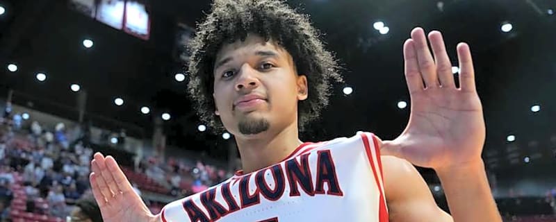 Arizona Freshman Keeps Turning Heads Among NBA Scouts