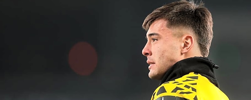 'Thursday or Friday' - Rosenior shares his plan for Aaron Anselmino after Chelsea recall