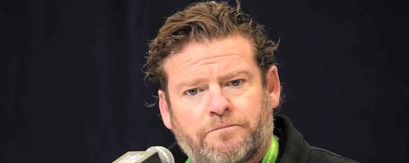 Seahawks Urged to Sign Pro Bowl Center in Free Agency