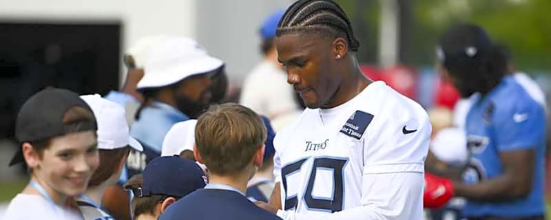 Titans Cut Ties With Two Defenders