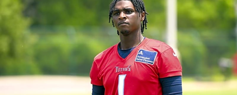 Titans OC Explains Challenges Facing Cam Ward