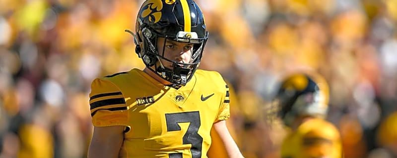Black? Gold? Alternates? Predicting Iowa Football's 2026 Uniform Schedule